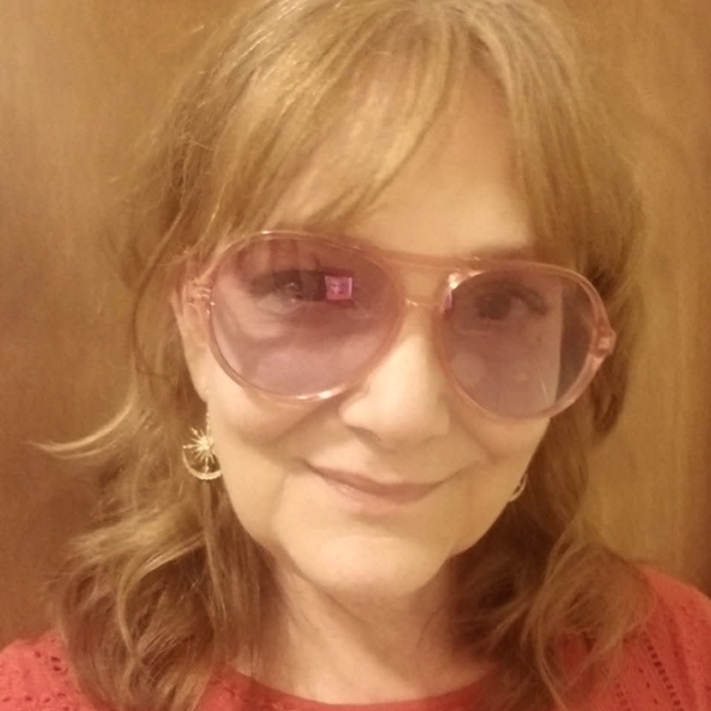 Meet your Posher, Deborah